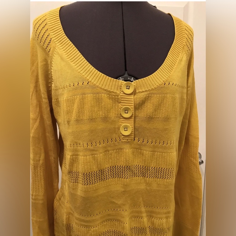 Women’s DKNY Knit Sweater XL, Lightweight Mustard Gold Long sleeve Pointelle Top